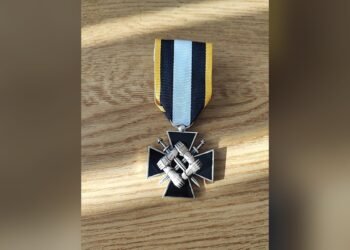Родині полеглого військового Олександра Супруна вручили нагороду