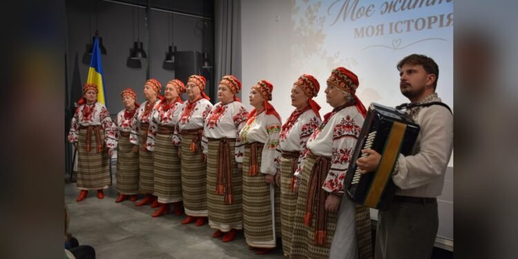 У Броварах провели святковий захід до Дня людей похилого віку